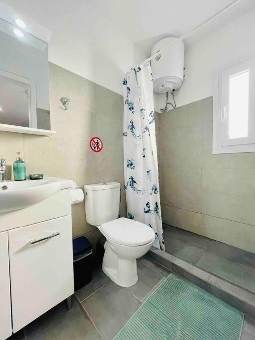 Cozy, Newly Renovated Apartment In Gavrio. Exteriér fotografie